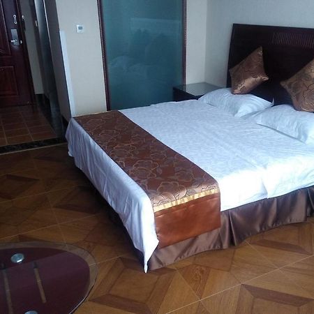 Fengyu Business Hotel Chengdu Esterno foto